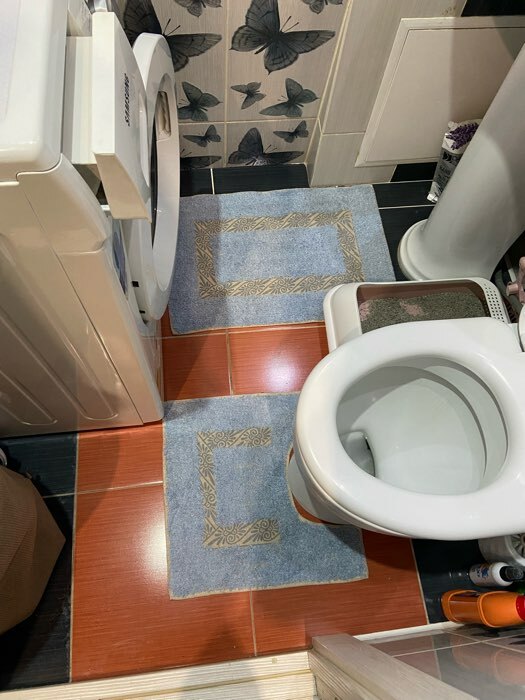Фотография покупателя товара Набор ковриков для ванной и туалета Доляна «Вензель», 2 шт, 40×40, 40×60 см, цвет голубой - Фото 4