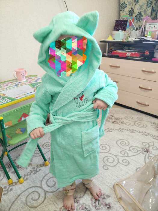 Фотография покупателя товара Халат махровый детский, «Киска», рост 128 см, цвет ментол - Фото 3