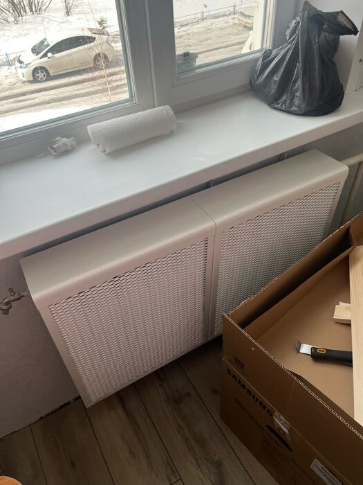 Фотография покупателя товара УЦЕНКА Экран на чугунный радиатор «Лидер», 490×610×150 мм, 5 секций, металлический, белый - Фото 2