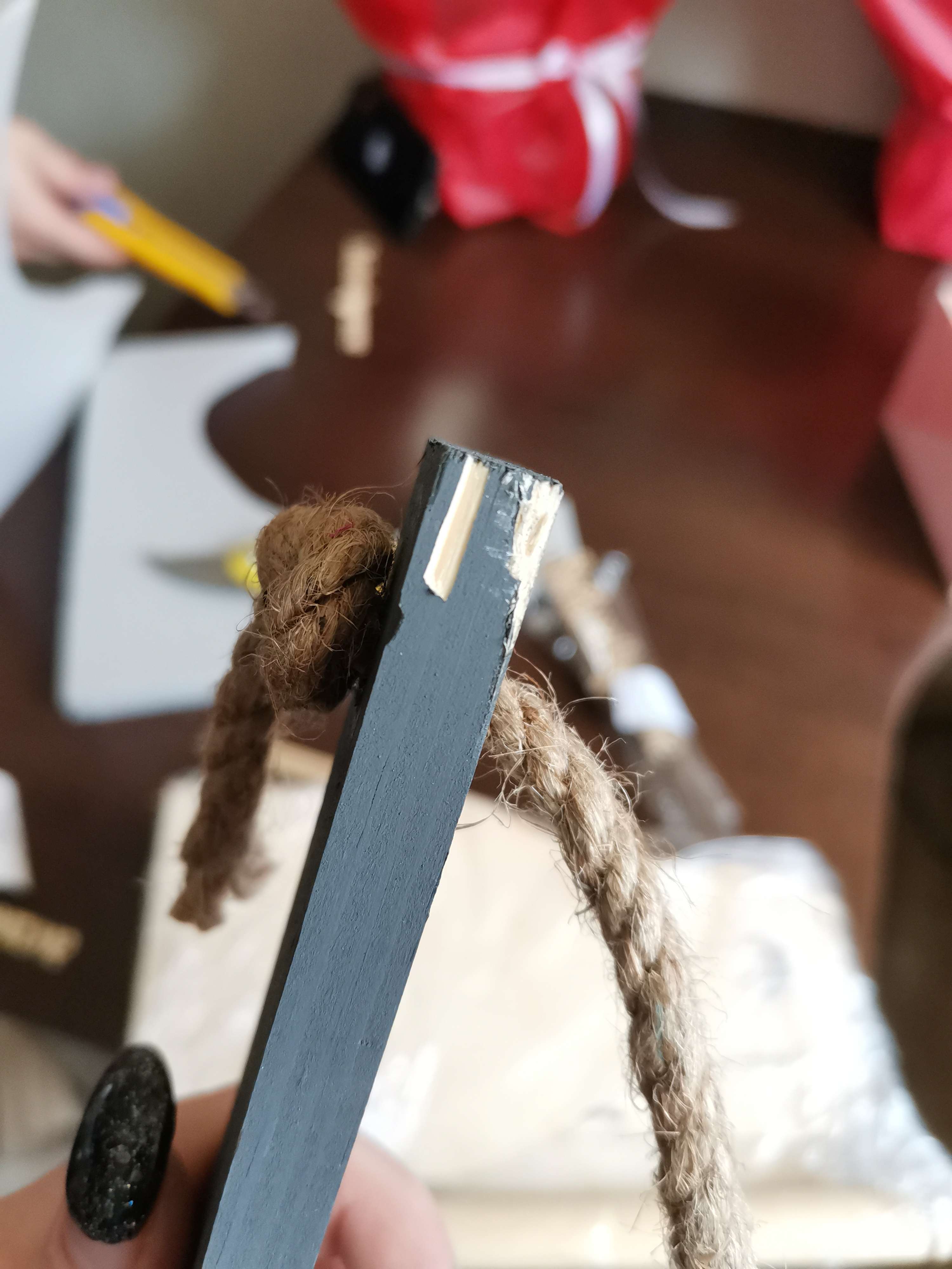 Фотография покупателя товара Кашпо деревянное 15×12×25 см "Ажур", прямоугольное, ручка верёвка, чёрный Дарим Красиво - Фото 2