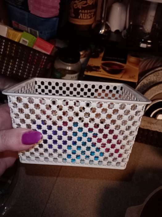 Фотография покупателя товара Корзинка пластиковая для хранения «Баскет», 14,5×11,5×8 см, цвет МИКС - Фото 1