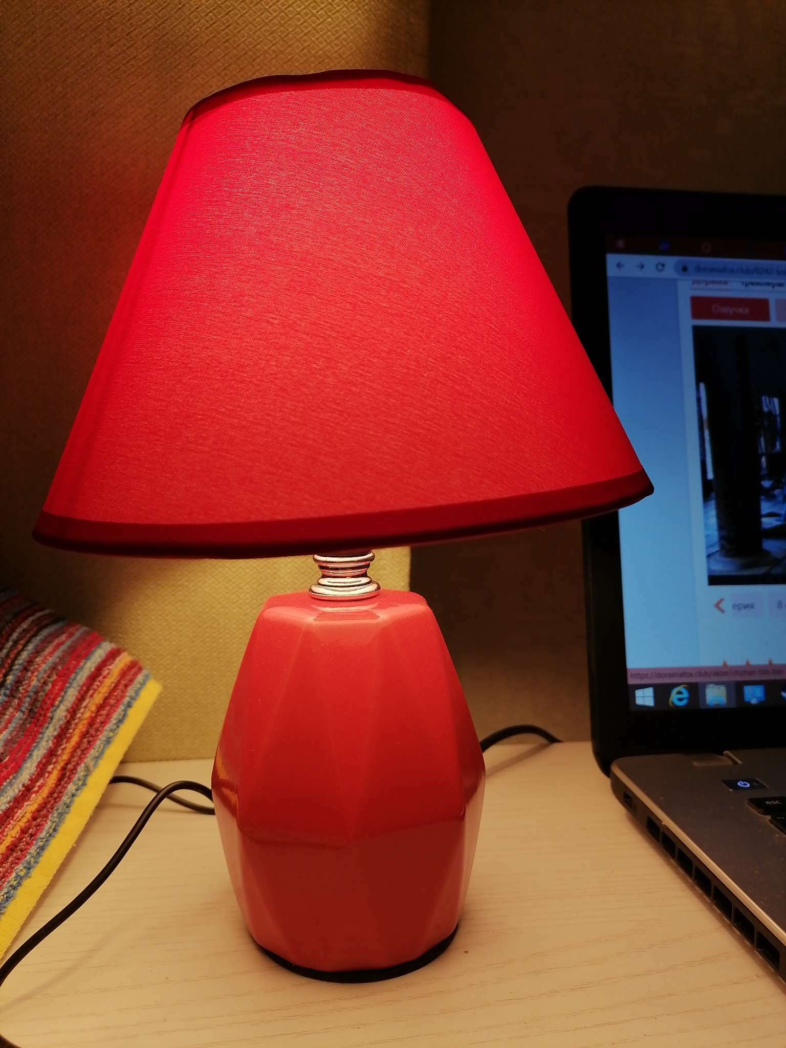 Фотография покупателя товара Настольная лампа 16877/1RD E14 40Вт красный 18х18х24 см RISALUX - Фото 4