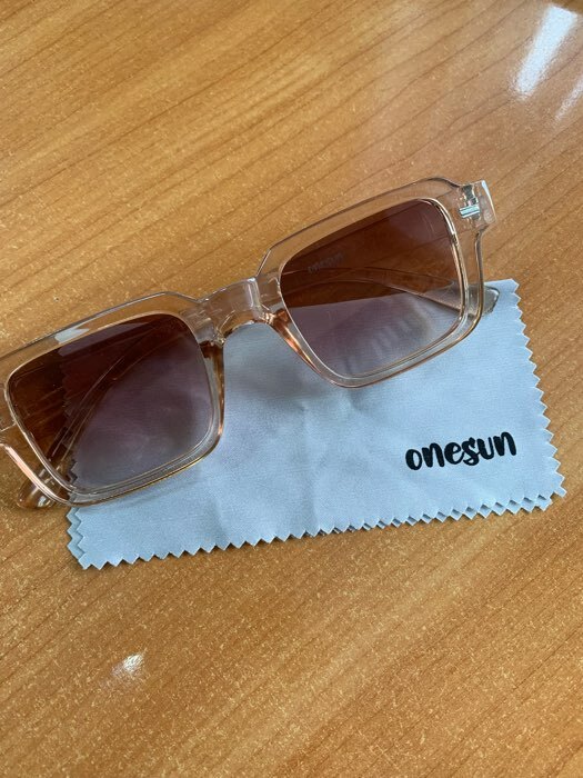 Фотография покупателя товара Очки солнцезащитные OneSun, uv 400, дужка 15 см, ширина 14 см, линза 3.7×4.5 см - Фото 3