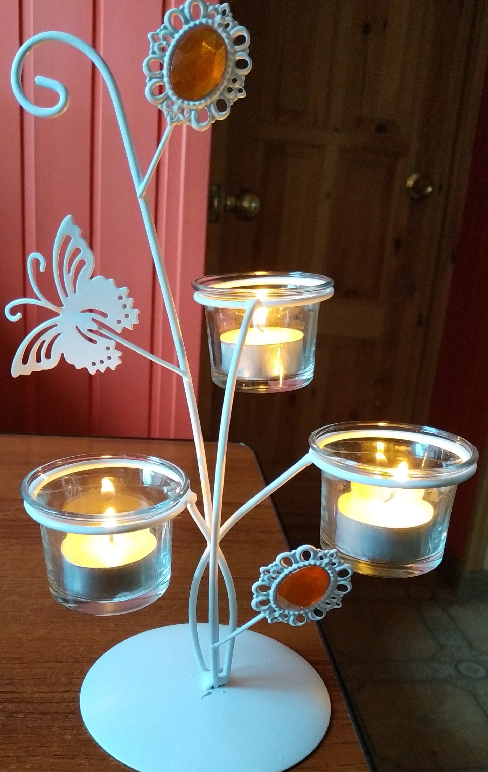 Фотография покупателя товара Подсвечник металл, стекло 3 свечи "Бабочка и цветок" белый 27,3х18х17 см - Фото 1