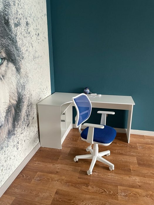 Фотография покупателя товара Стол компьютерный «СПм - 25», угол правый, 2 ящика, 2 полки, 1450×810×740 мм, цвет белый - Фото 2