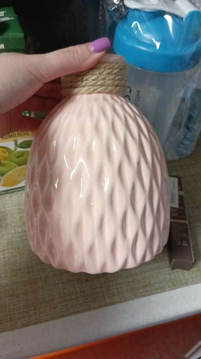 Фотография покупателя товара Ваза настольная «Пакрин», h=19 см, цвет розовый, керамика, 1 сорт, Иран