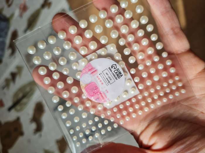 Фотография покупателя товара Жемчуг для декора, на клеевой основе, d=3/4/5/6 мм, набор 165 шт., белый - Фото 4