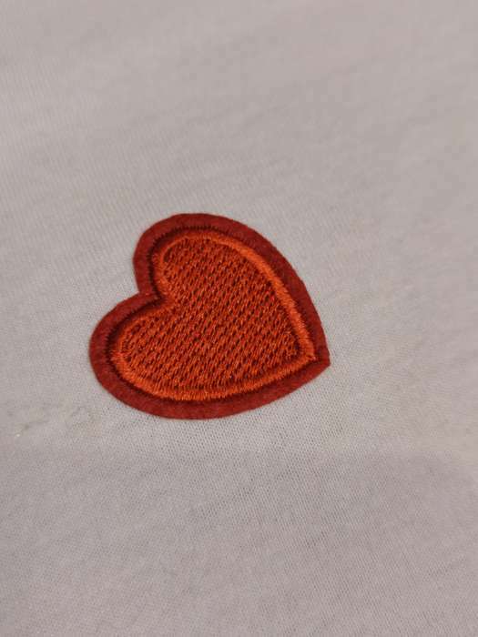 Фотография покупателя товара Термоаппликация «Сердце», 3 × 3 см, цвет красный - Фото 2