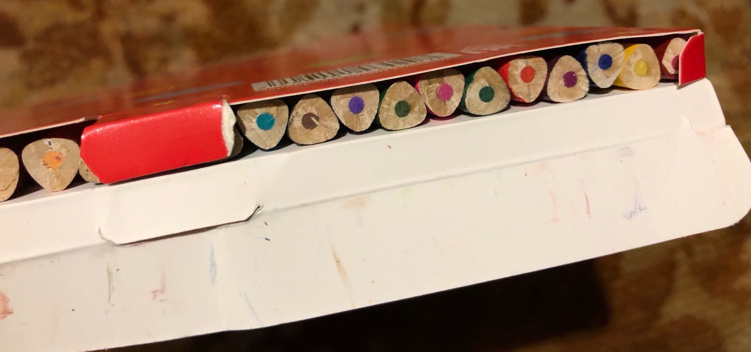 Фотография покупателя товара Карандаши 24 цвета, корпус деревянный, треугольный, в картонной коробке - Фото 2