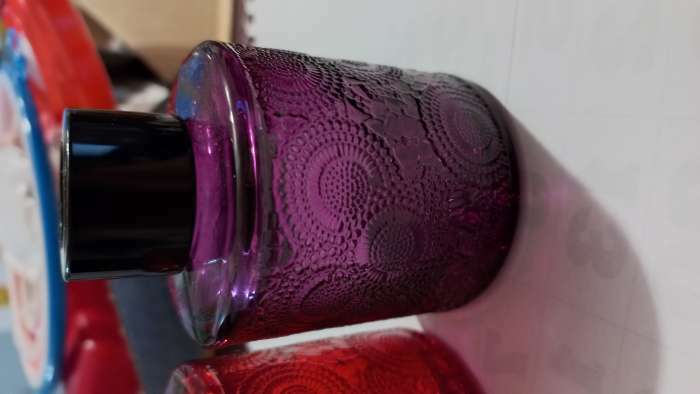 Фотография покупателя товара Диффузор для эфирных масел с крышкой "Цветочный" прозрачный красный 100 мл 6х6х8 см - Фото 3