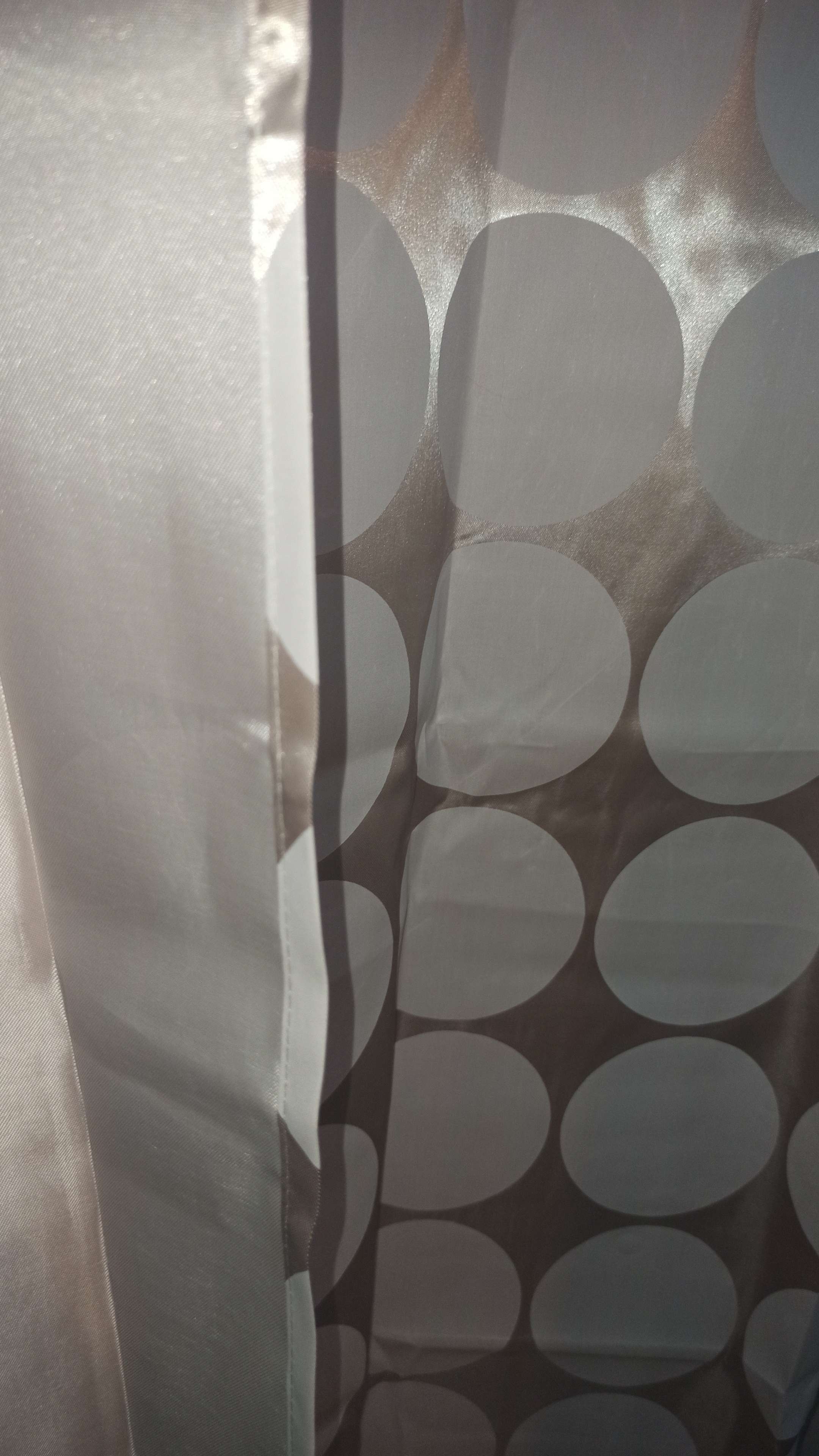 Фотография покупателя товара Штора для ванны Доляна «Дисперсия», 180×180 см, полиэстер, цвет бежевый - Фото 3