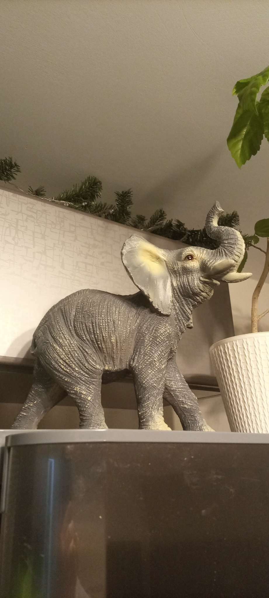Фотография покупателя товара Фигура "Слон" серый, 28х29х15см