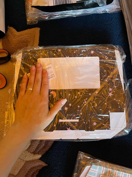 Фотография покупателя товара Кондитерская упаковка, коробка с ламинацией «Космос», 20 х 12 х 4 см