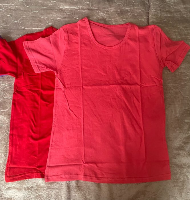 Фотография покупателя товара Футболка женская, цвет красный, размер 44