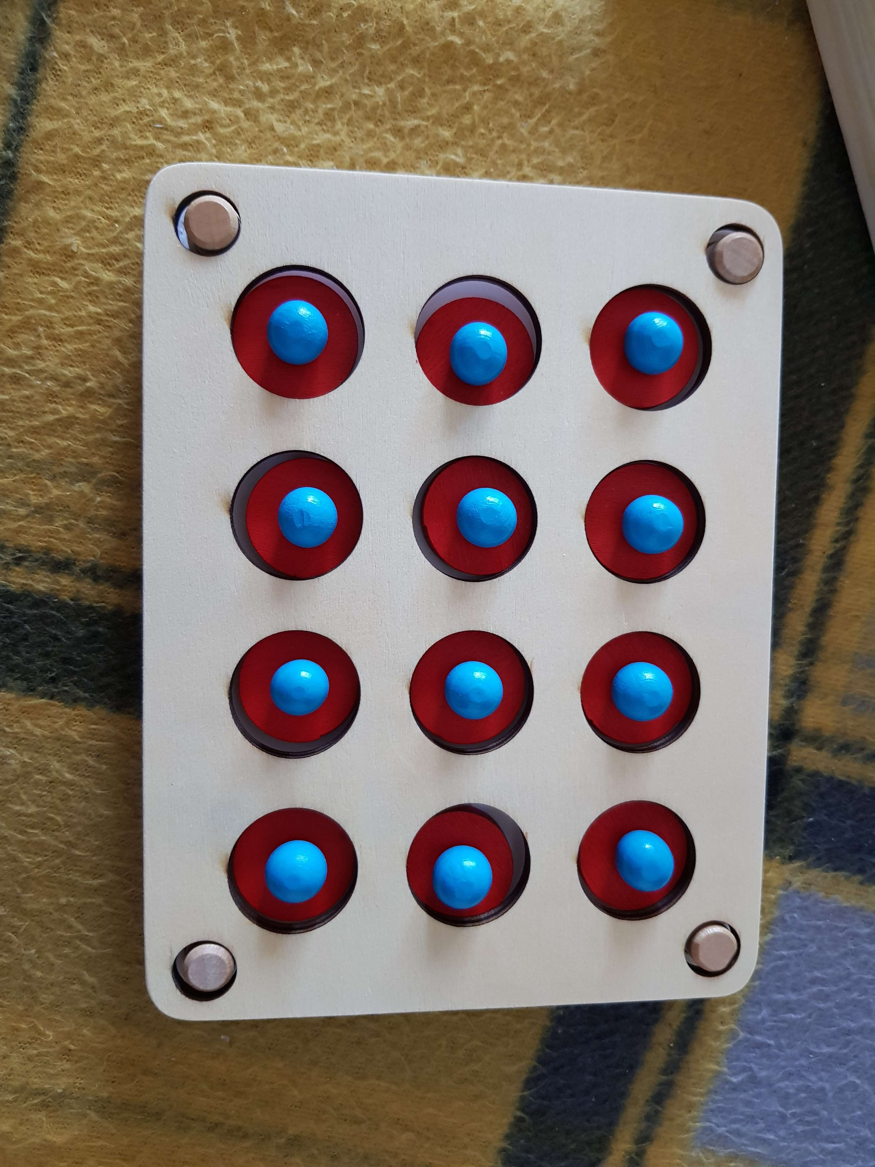 Фотография покупателя товара Детская развивающая игра «Мемори» 13,5 × 18,5 × 2,8 см