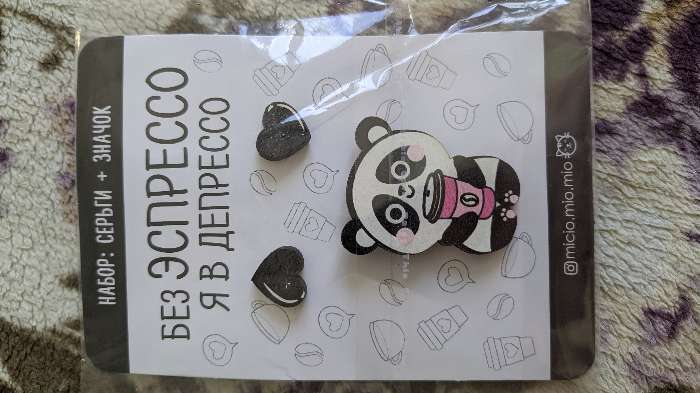 Фотография покупателя товара Набор значок и серьги на подложке «Панда» - Фото 1