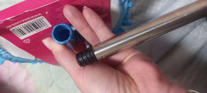 Фотография покупателя товара Окномойка с телескопической металлической ручкой Доляна, 14×16×54(86) см, поворотная головка, микрофибра, цвет синий - Фото 8