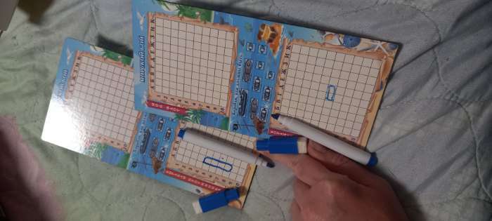 Фотография покупателя товара Настольная игра морской бой "Тихие воды", 2 стираемых маркера, 2 игровых поля - Фото 6