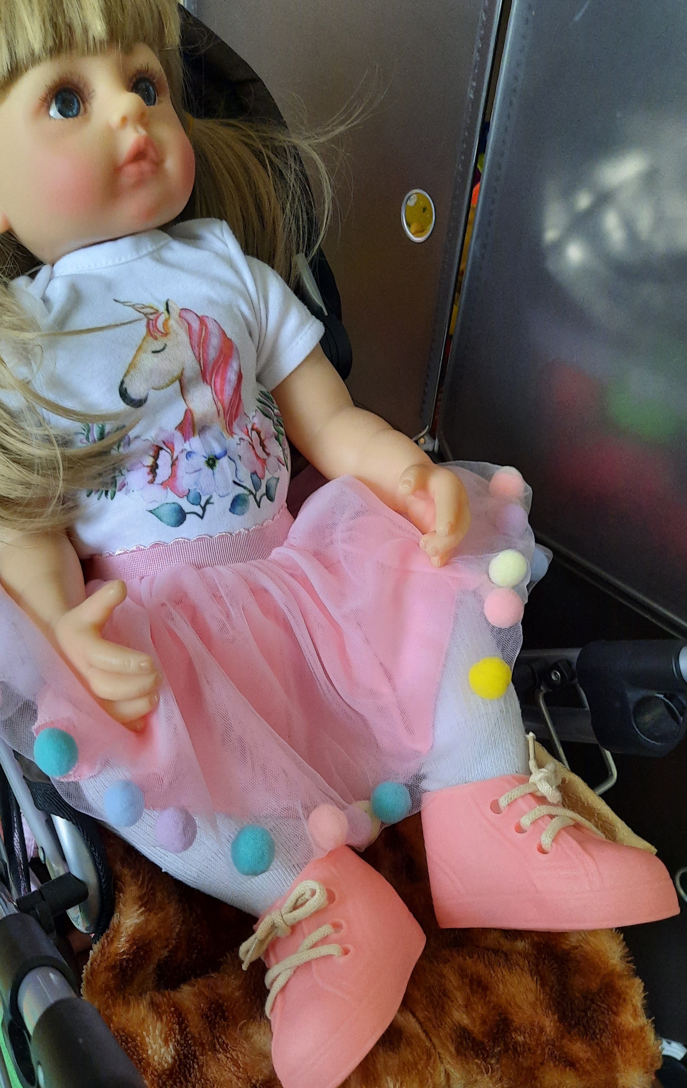 Фотография покупателя товара Ботинки для куклы «Шик», длина подошвы: 9.5 см, 1 пара, цвет белый - Фото 1