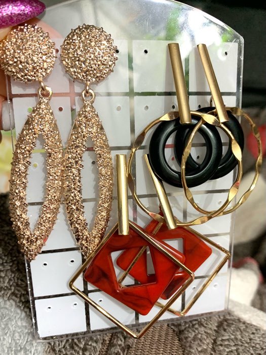 Фотография покупателя товара Серьги ассорти «Иллюзия», цвет ярко-красный в золоте