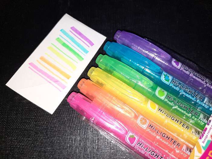 Фотография покупателя товара Набор маркеров текстовыделителей 6 цветов 1-4 мм, Crown "Multi Hi-Lighter Aroma", ароматизированные, чехол - Фото 1