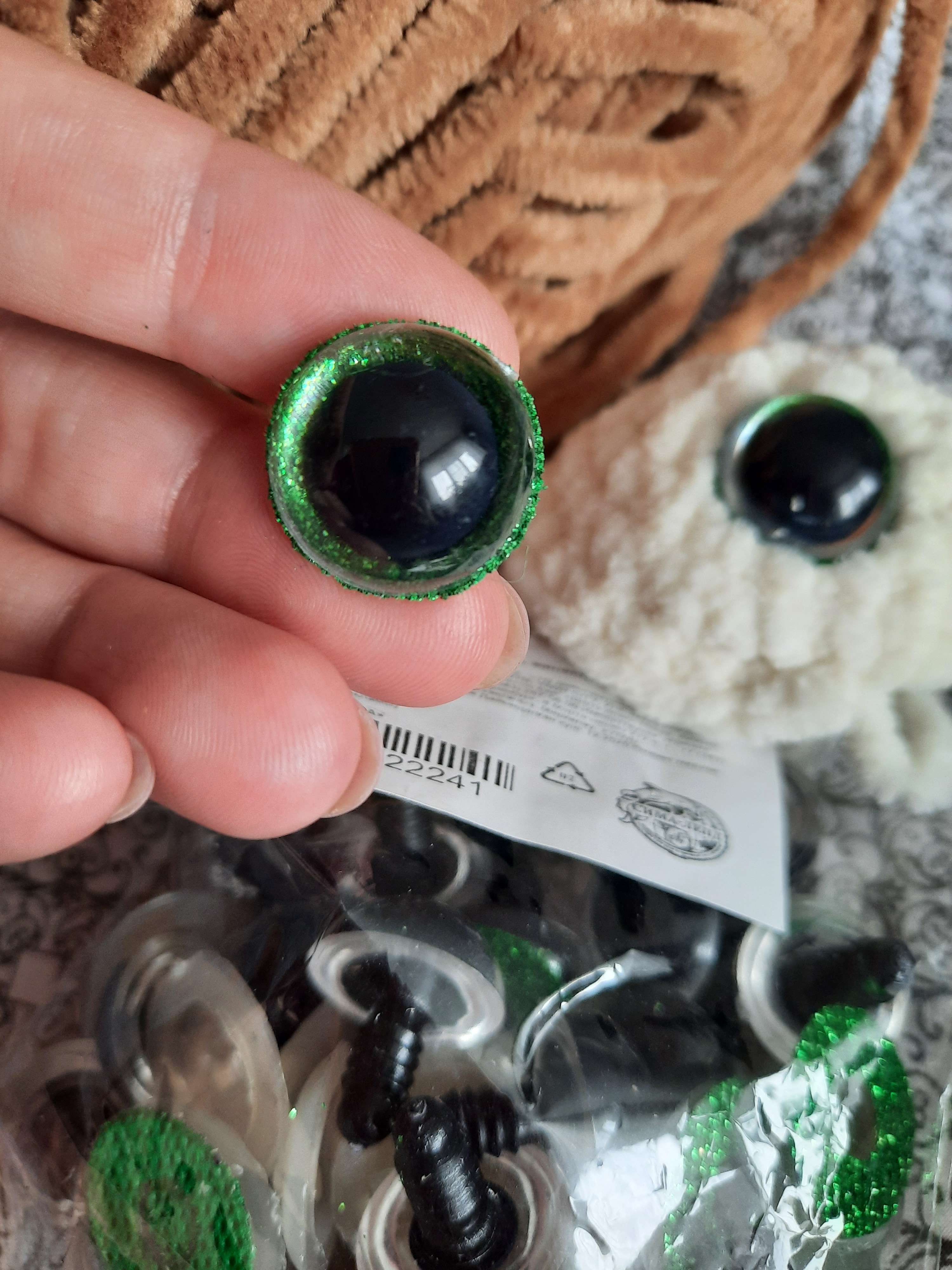 Фотография покупателя товара Глаза винтовые с заглушками, «Блёстки» набор 24 шт, размер 1 шт: 1,8 см, цвет зелёный