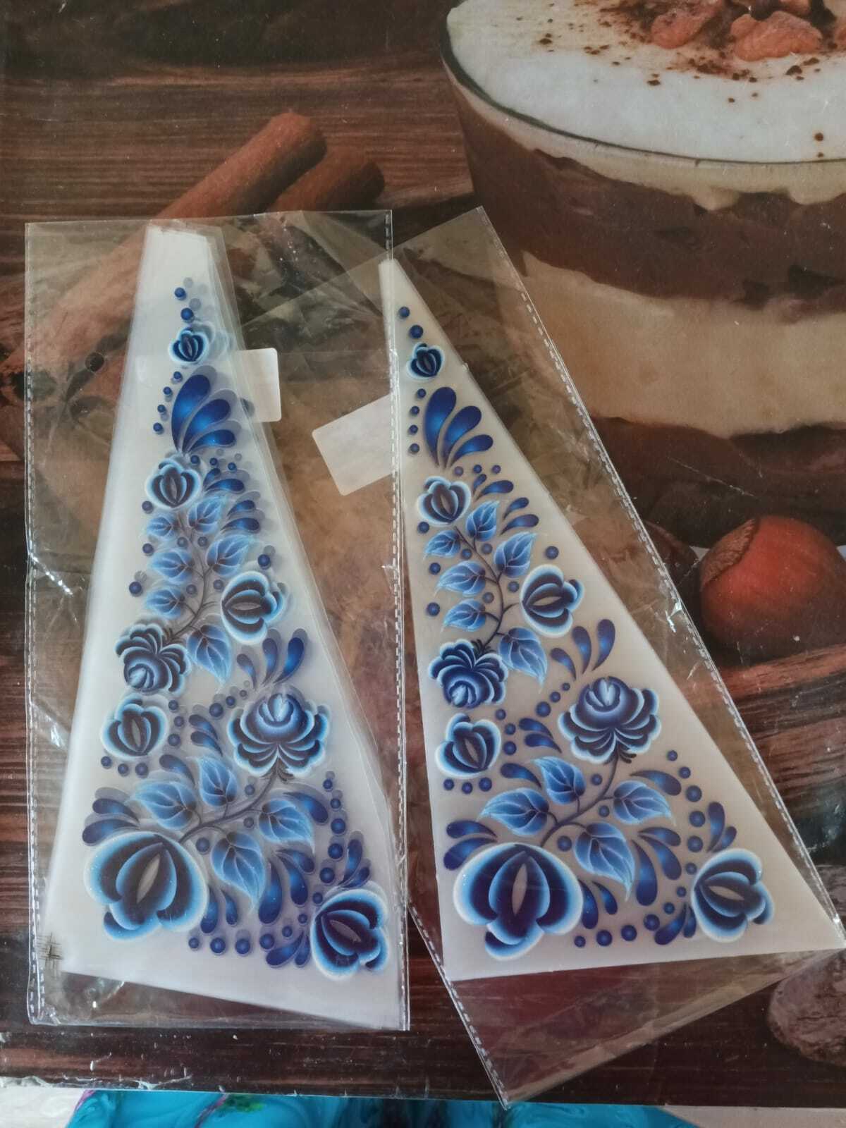 Фотография покупателя товара Термонаклейка «Гжель цветы», уголок слева, 15×30 см, набор 10 шт. - Фото 3