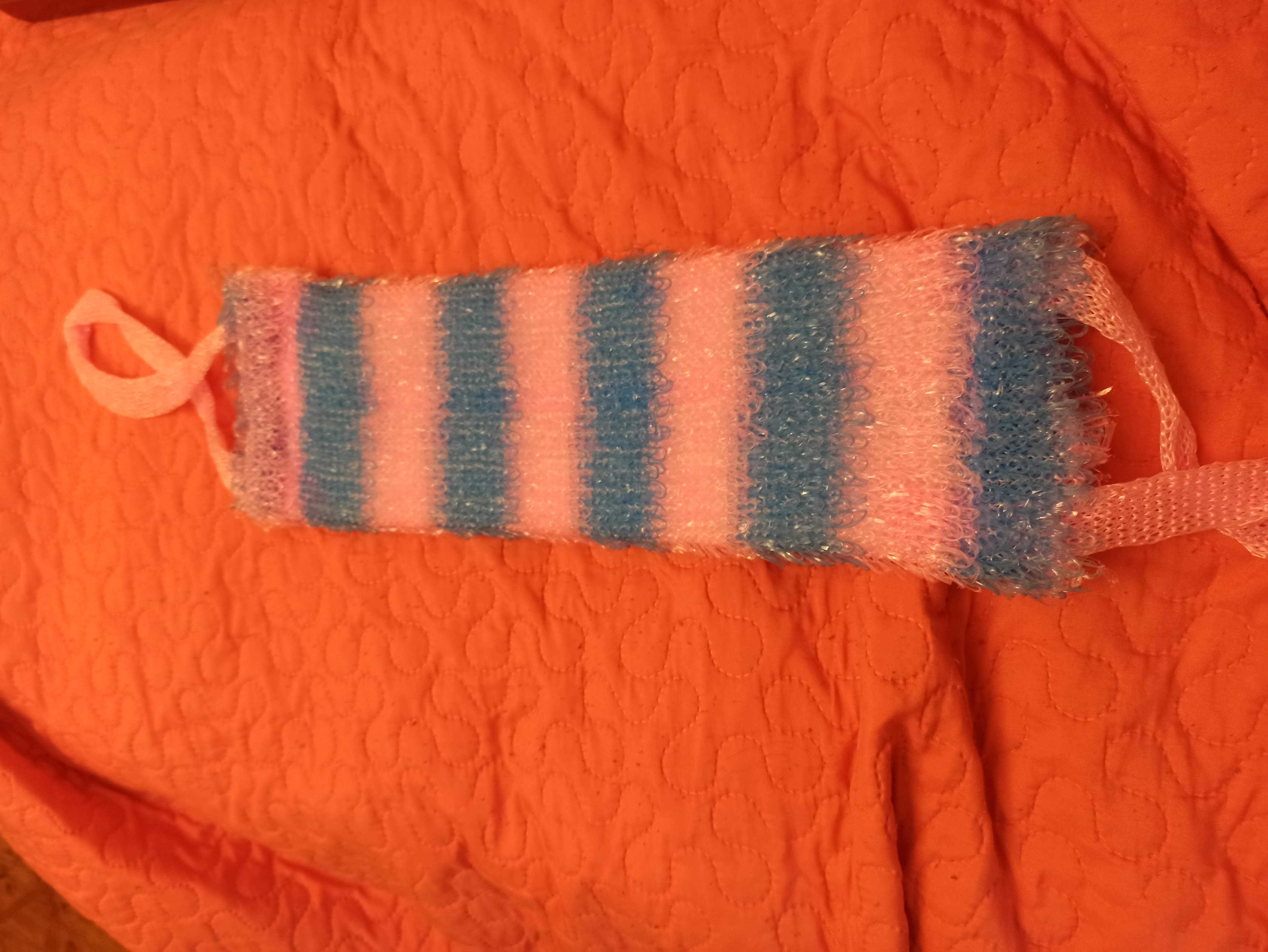 Фотография покупателя товара Мочалка для тела Доляна «Махровая», 12×45 см, цвет МИКС