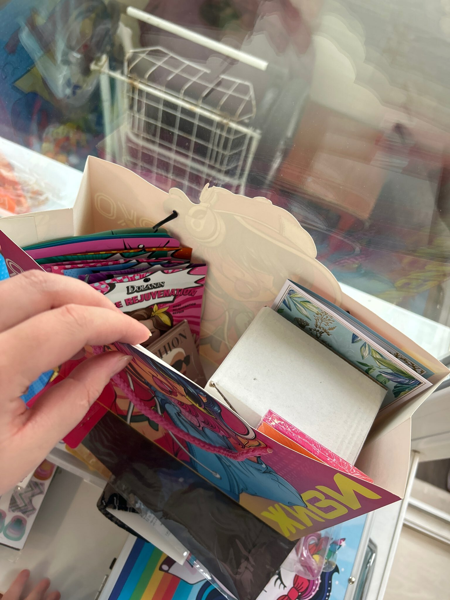 Фотография покупателя товара Пакет подарочный, упаковка, «Чудесный день», 30×23×10 см - Фото 2