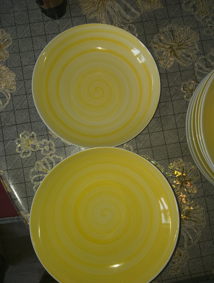 Фотография покупателя товара Тарелка Infinity, d=24 см, цвет жёлтый