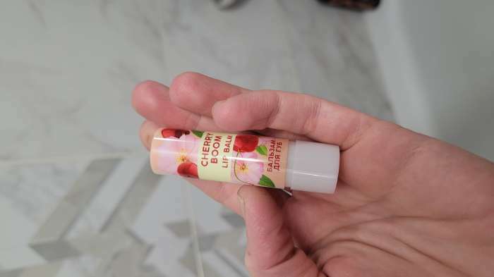 Фотография покупателя товара Бальзам для губ, 3,5 г, аромат персика, TROPIC BAR by URAL LAB - Фото 4