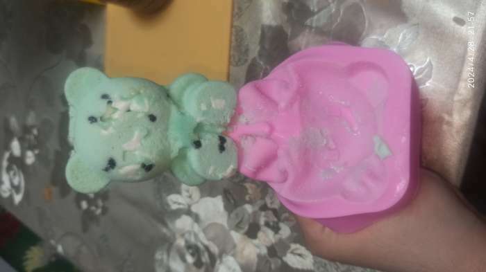 Фотография покупателя товара Форма для мороженого Доляна «Мишутка», силикон, 14×8×2,5 см, цвет розовый - Фото 7