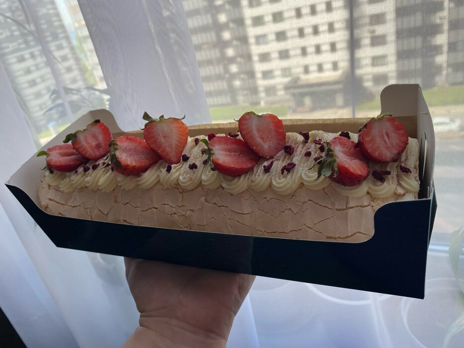 Фотография покупателя товара Кондитерская упаковка, коробка для кекса с PVC крышкой, «Звёздочки», 30 х 8 х 11 см - Фото 1