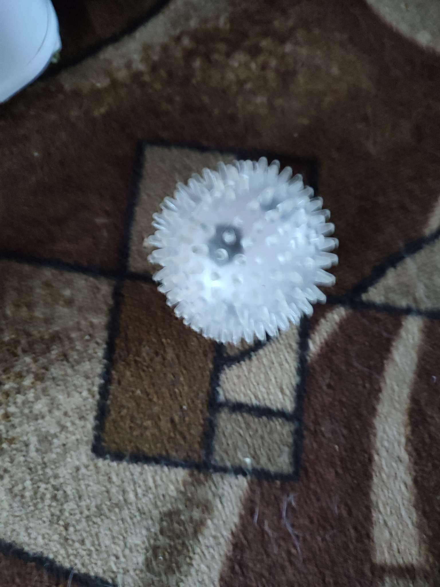 Фотография покупателя товара Игрушка для собак "Мяч футбол 2 в 1", TPR+винил, 9,5 см, прозрачная/чёрная/белая