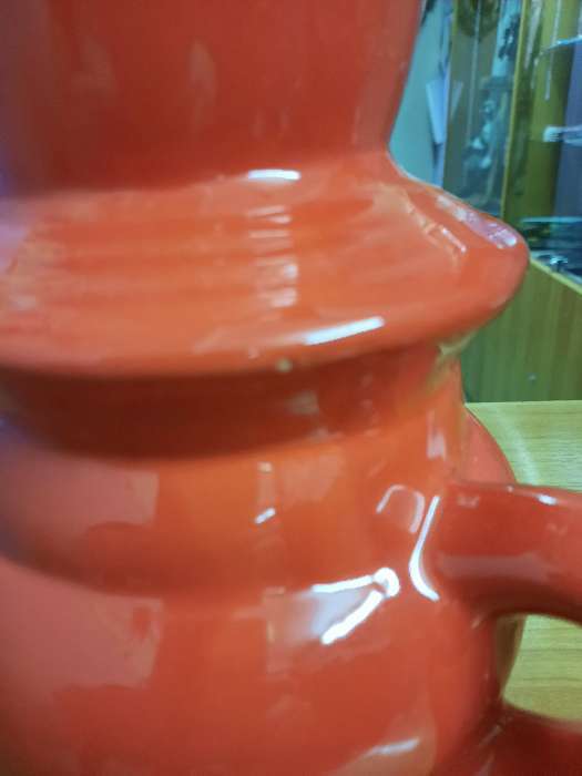 Фотография покупателя товара Ваза керамическая "Сервиз", настольная, красная, 30 см - Фото 4