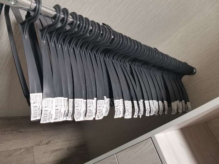 Фотография покупателя товара Вешалка-плечики для одежды, размер 48-50, цвет чёрный - Фото 1