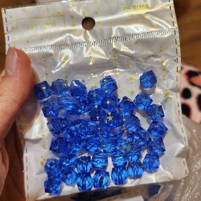 Фотография покупателя товара Бусины пластик "Кристалл многогранник. Ночная синь" прозрачный набор 20 гр 1х1х1 см - Фото 6