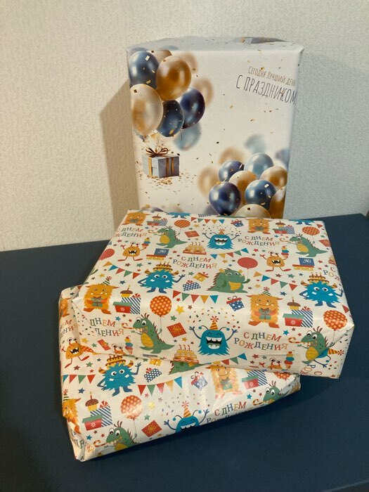 Фотография покупателя товара Бумага упаковочная, глянцевая «С днем рождения», подарки с шариками, 70×100 см, 1 лист - Фото 1