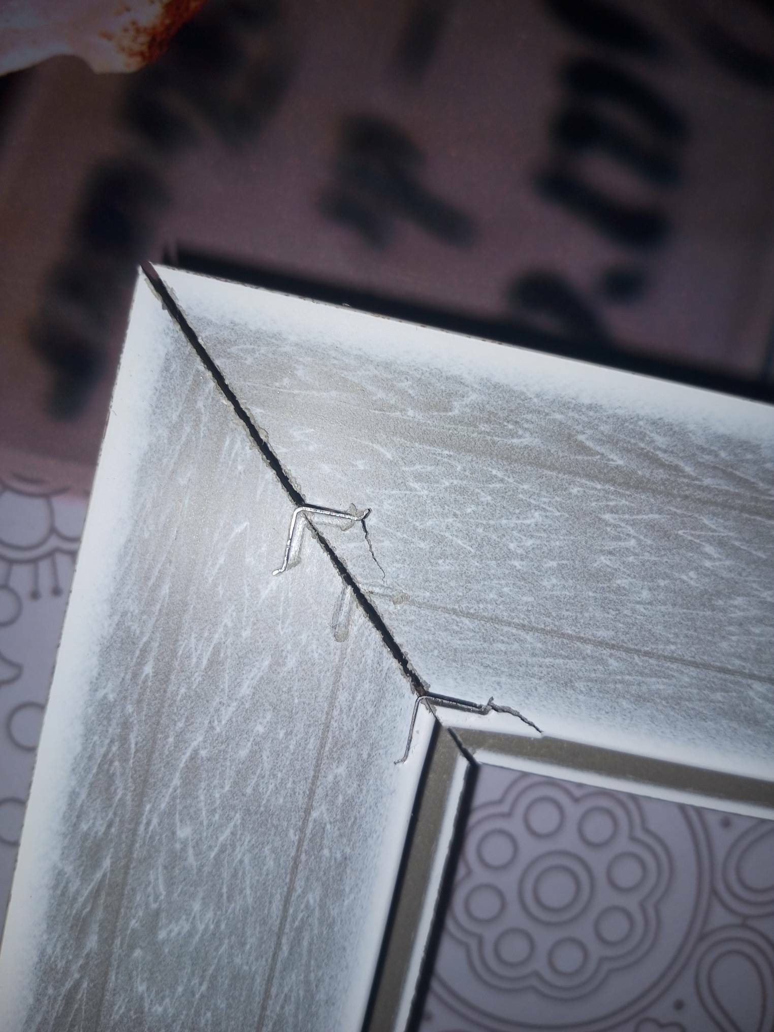 Фотография покупателя товара Рама для картин (зеркал) 30×40×4.4 см, пластиковая, Calligrata 6744, дерево с белой и золотой патиной - Фото 3