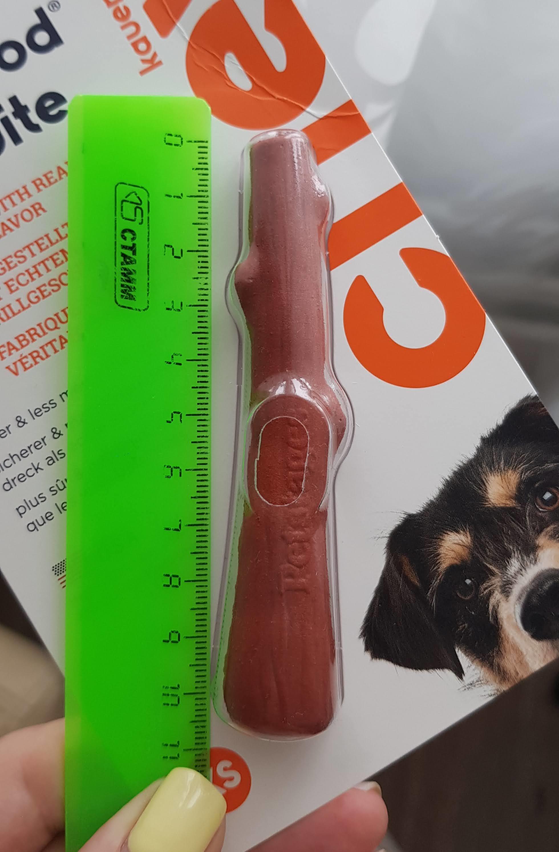 Фотография покупателя товара Игрушка Petstages  Mesquite Dogwood для собак, очень маленькая, с ароматом барбекю 13 см - Фото 1