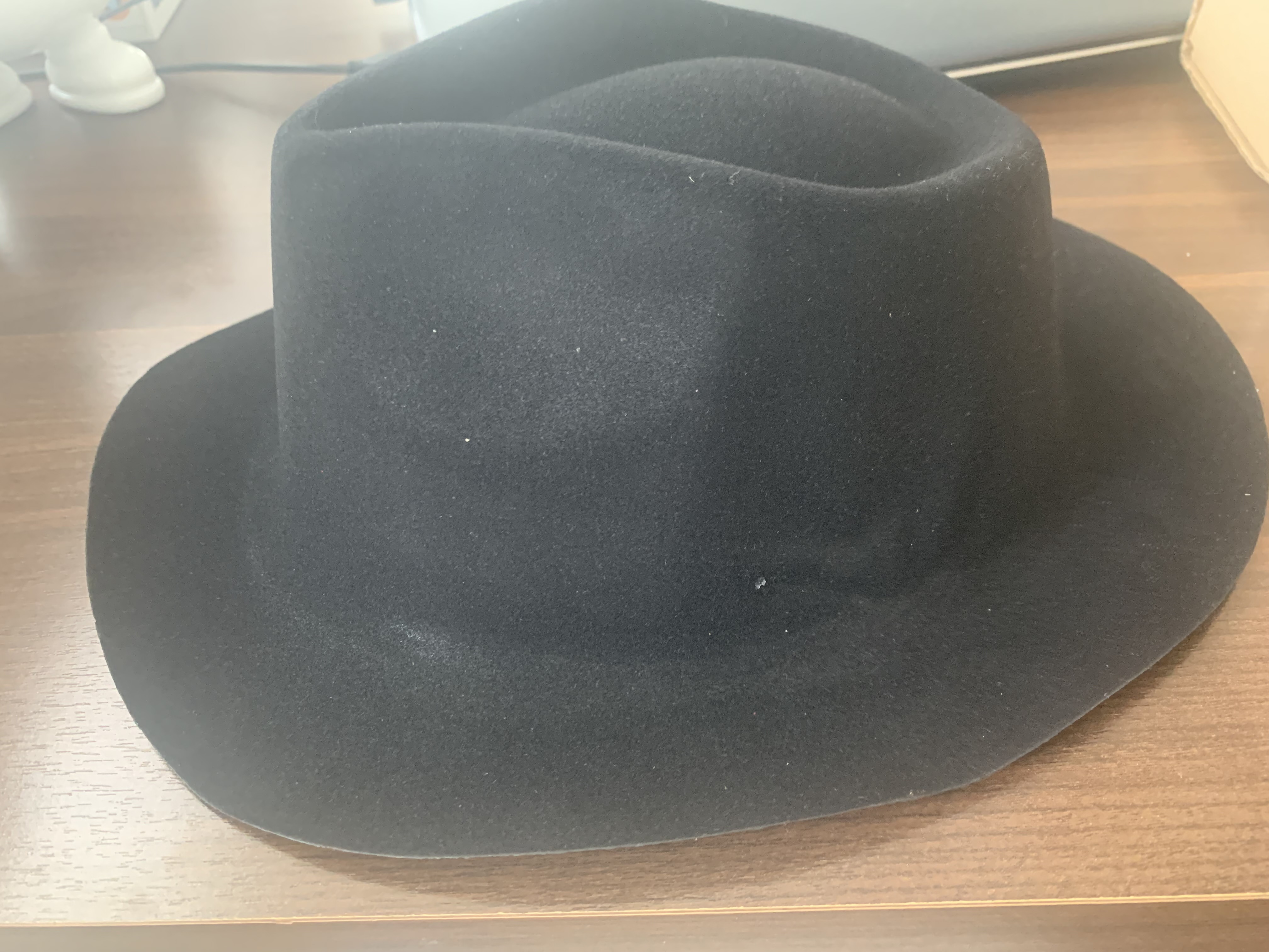 Фотография покупателя товара Карнавальная шляпа с кантом, р-р 56-58 см, цвет чёрный