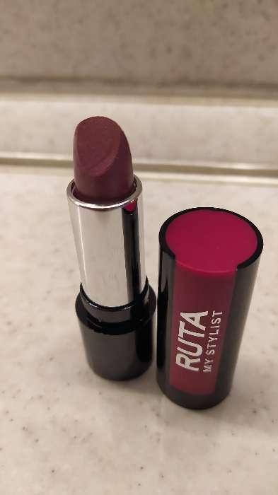 Фотография покупателя товара Губная помада Ruta Glamour Lipstick, тон 22, роковая вишня - Фото 6