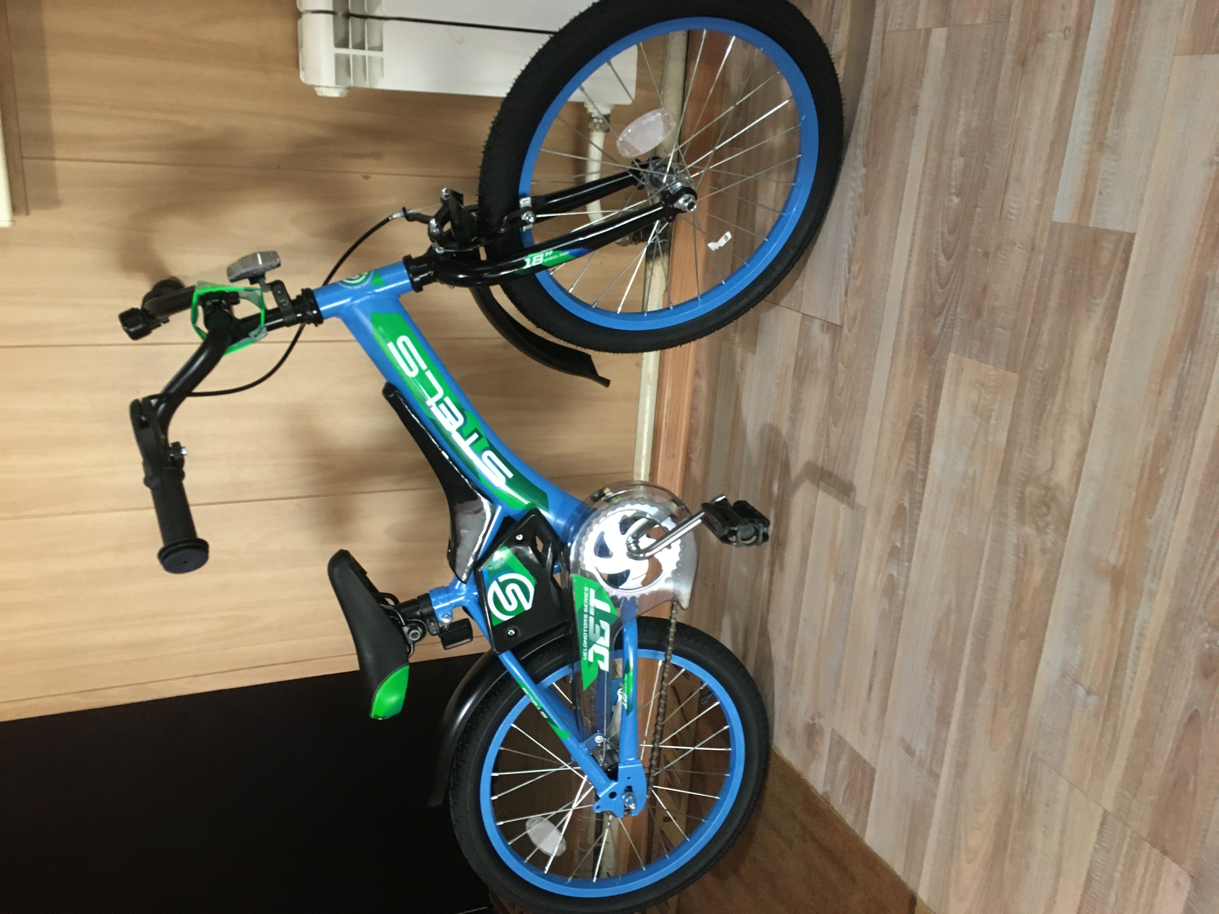 Фотография покупателя товара Велосипед 18" Stels Jet, Z010, цвет голубой/зеленый - Фото 1