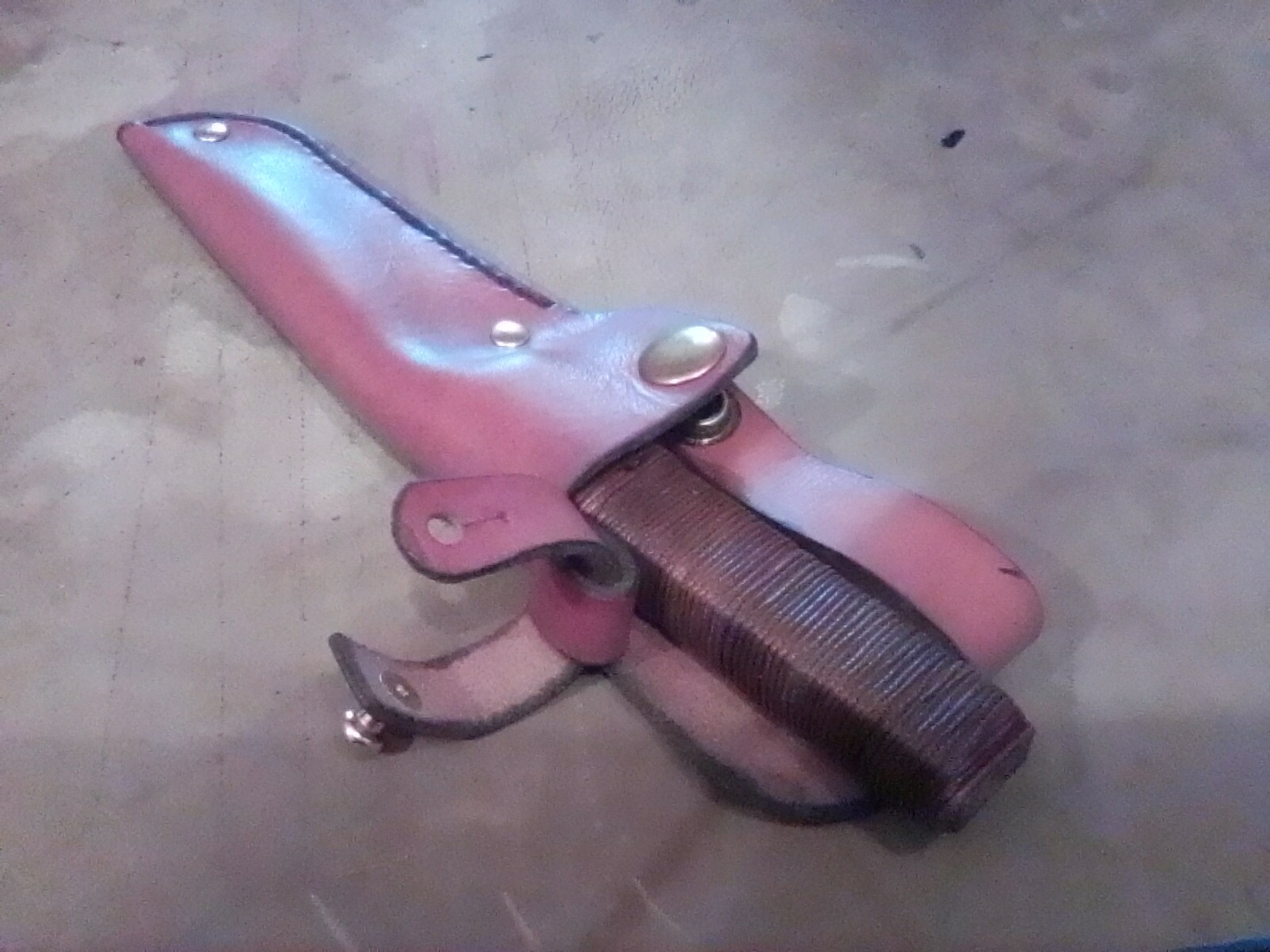 Фотография покупателя товара Кнопка установочная, Омега (О-образная), железная, d = 15 мм, цвет бронзовый