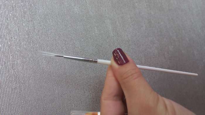 Фотография покупателя товара Кисть для дизайна ногтей «Волос», 16,5 см, d - 2 × 6 мм, цвет белый - Фото 1