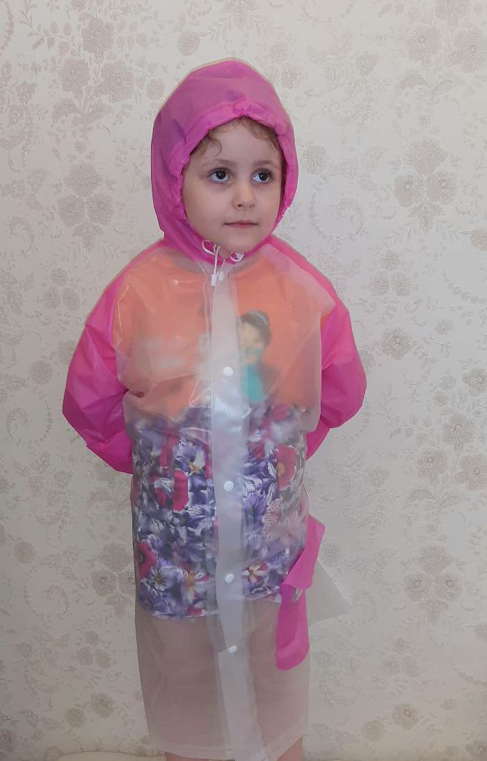 Фотография покупателя товара Дождевик детский «Гуляем под дождём», розовый, M, виды МИКС - Фото 4