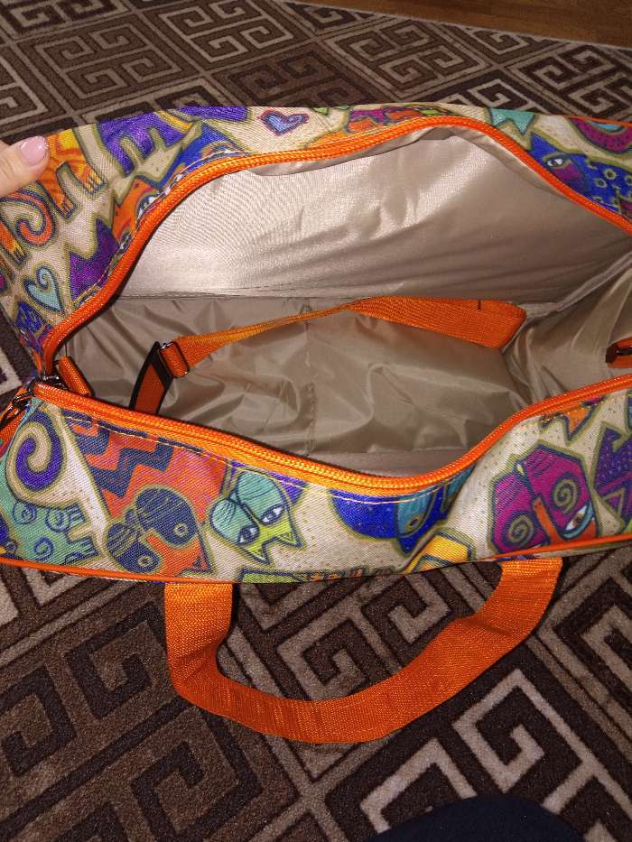 Фотография покупателя товара Сумка дорожная на молнии, 2 наружных кармана, длинный ремень, цвет оранжевый/разноцветный - Фото 4