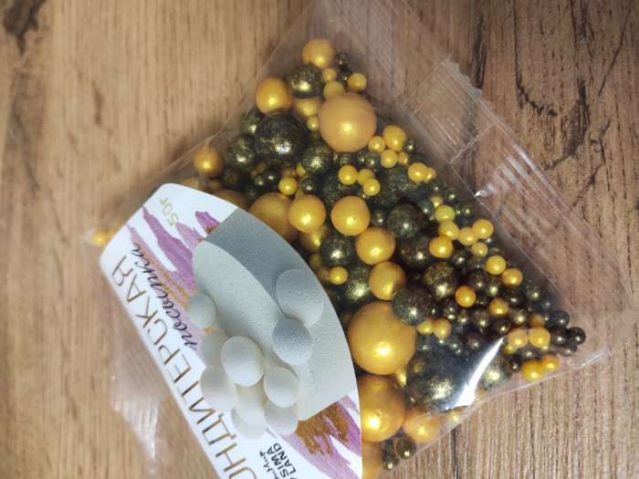 Фотография покупателя товара Кондитерская посыпка с мягким центром «Жемчуг»: золотая, бронзовая, 50 г - Фото 9