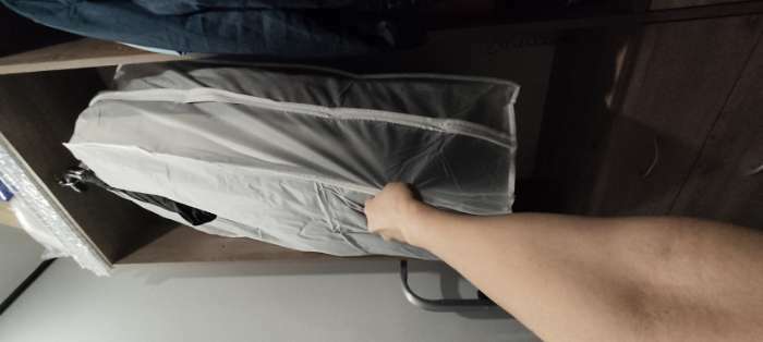 Фотография покупателя товара Чехол для одежды плотный объёмный Доляна, 60×110×30 см, PEVA, цвет белый - Фото 3