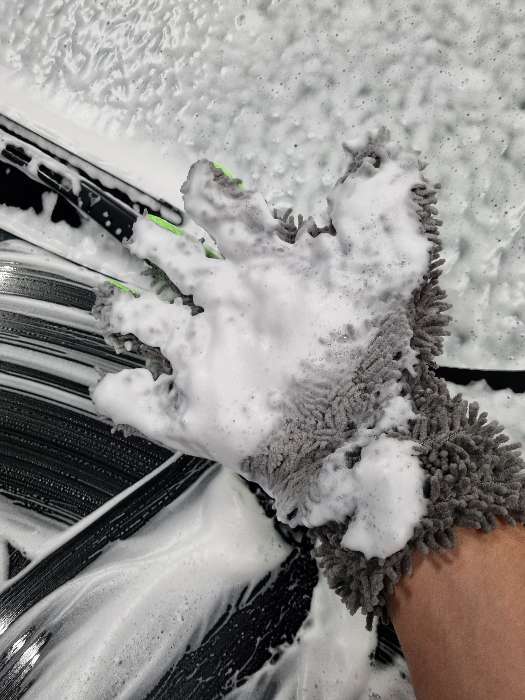 Фотография покупателя товара Варежка для мытья авто, 30×21 см - Фото 2